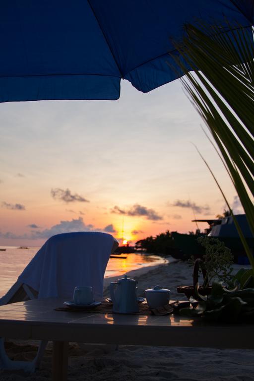 Alvi Star Inn Thulhaadhoo エクステリア 写真