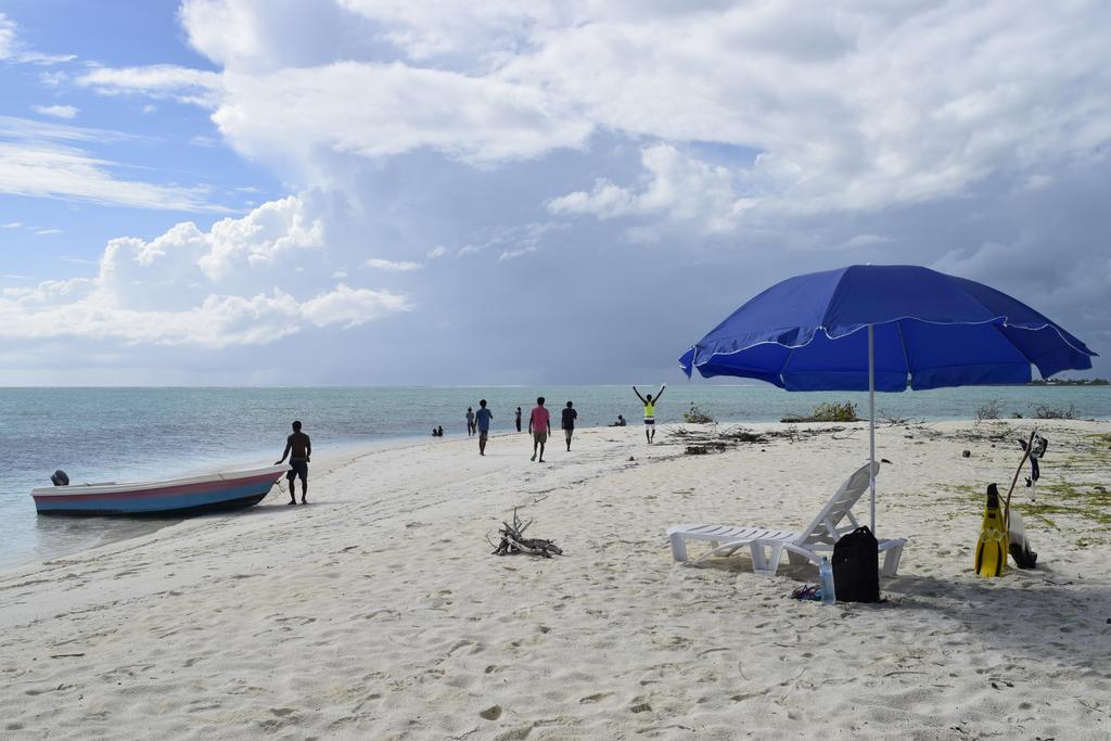 Alvi Star Inn Thulhaadhoo エクステリア 写真
