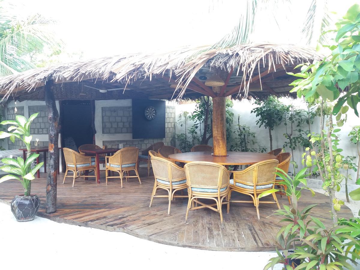 Alvi Star Inn Thulhaadhoo エクステリア 写真